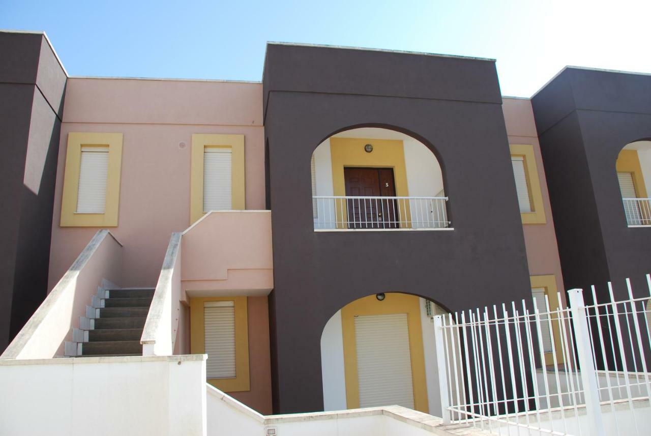 Euroitalia Apartments Giurdignano Exterior photo